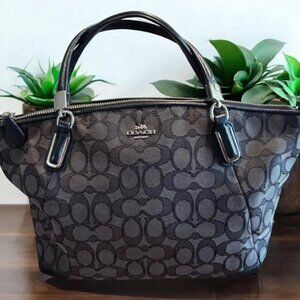 EUC Coach Signature Small Kelsey Satchel Handbag
